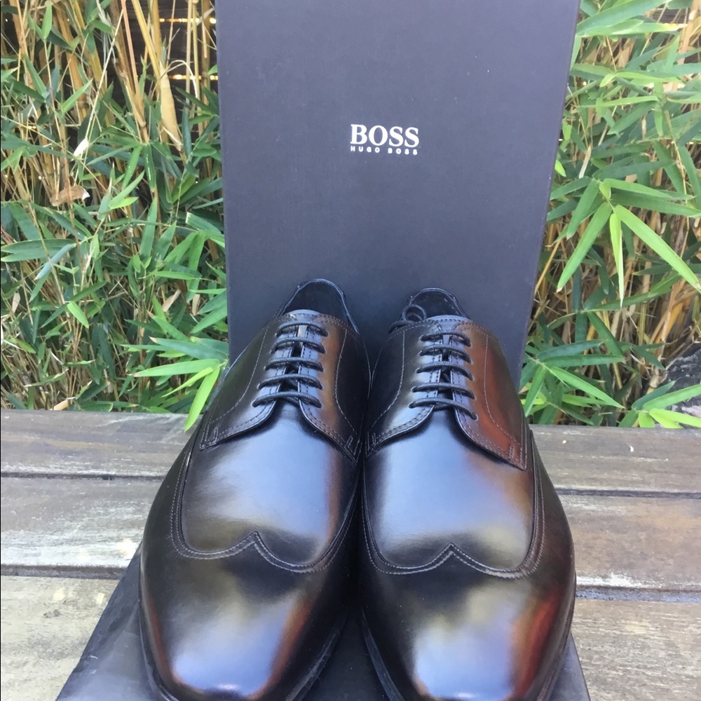 Men’s Shoes